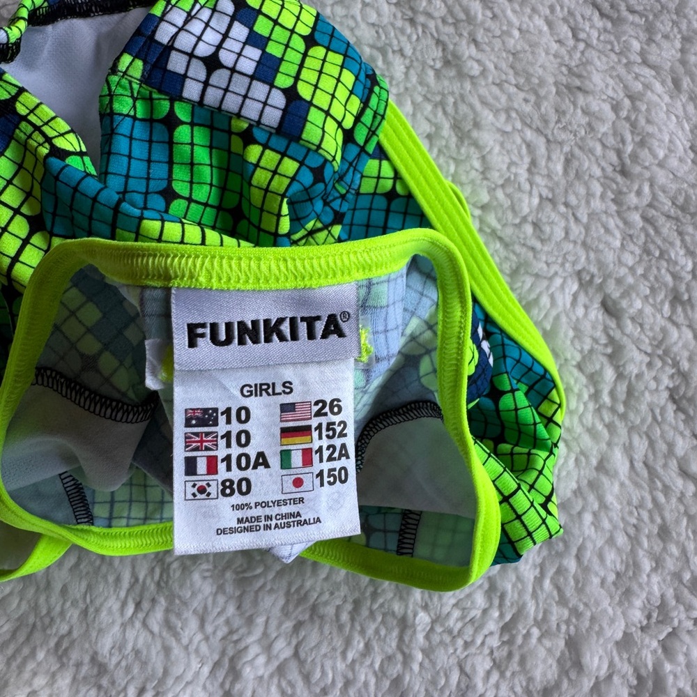Like new Funkita - Glow Rider - Girls’ Diamondback One Piece - Swim 26/ girls 10 - Picture 3 of 4